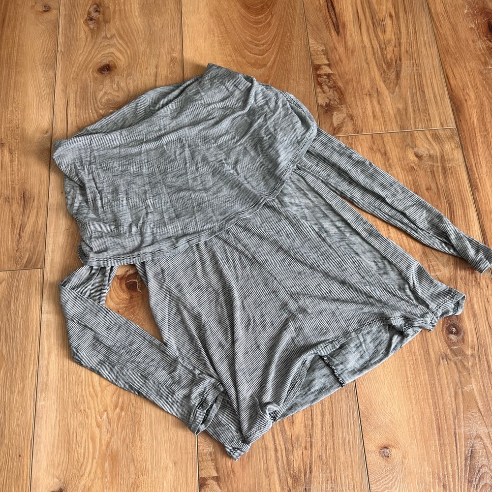 Kensie long sleeve shirt